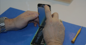 repair iphone dubai